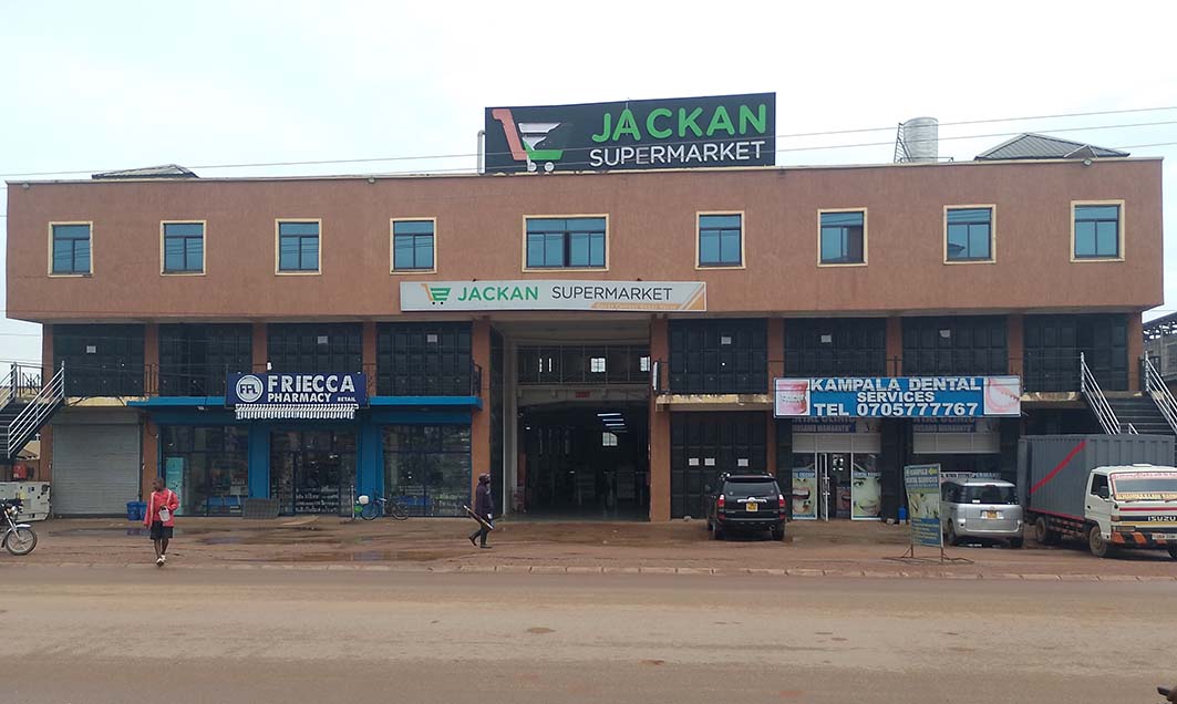 Jackan Metroplex, Kyebando Photo 1