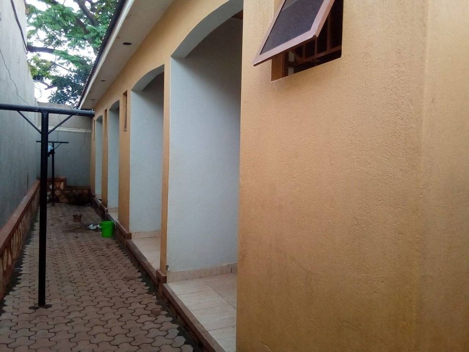 Spacious single room Photo 1