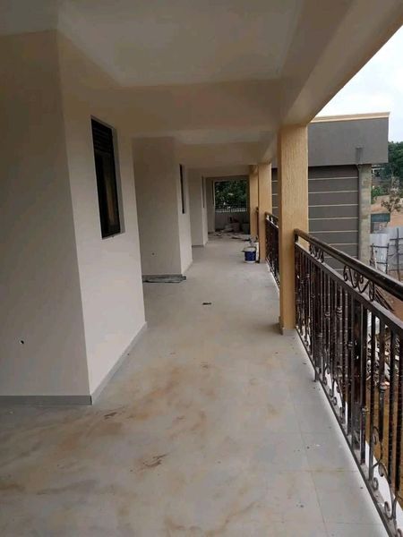 Cascade Apartments Photo 1