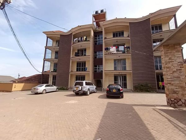 Manor Apartments Photo 1