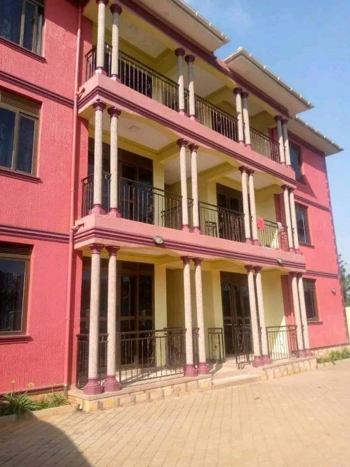 Hub Apartments Photo 1