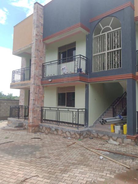 Woodland Apartments Photo 1